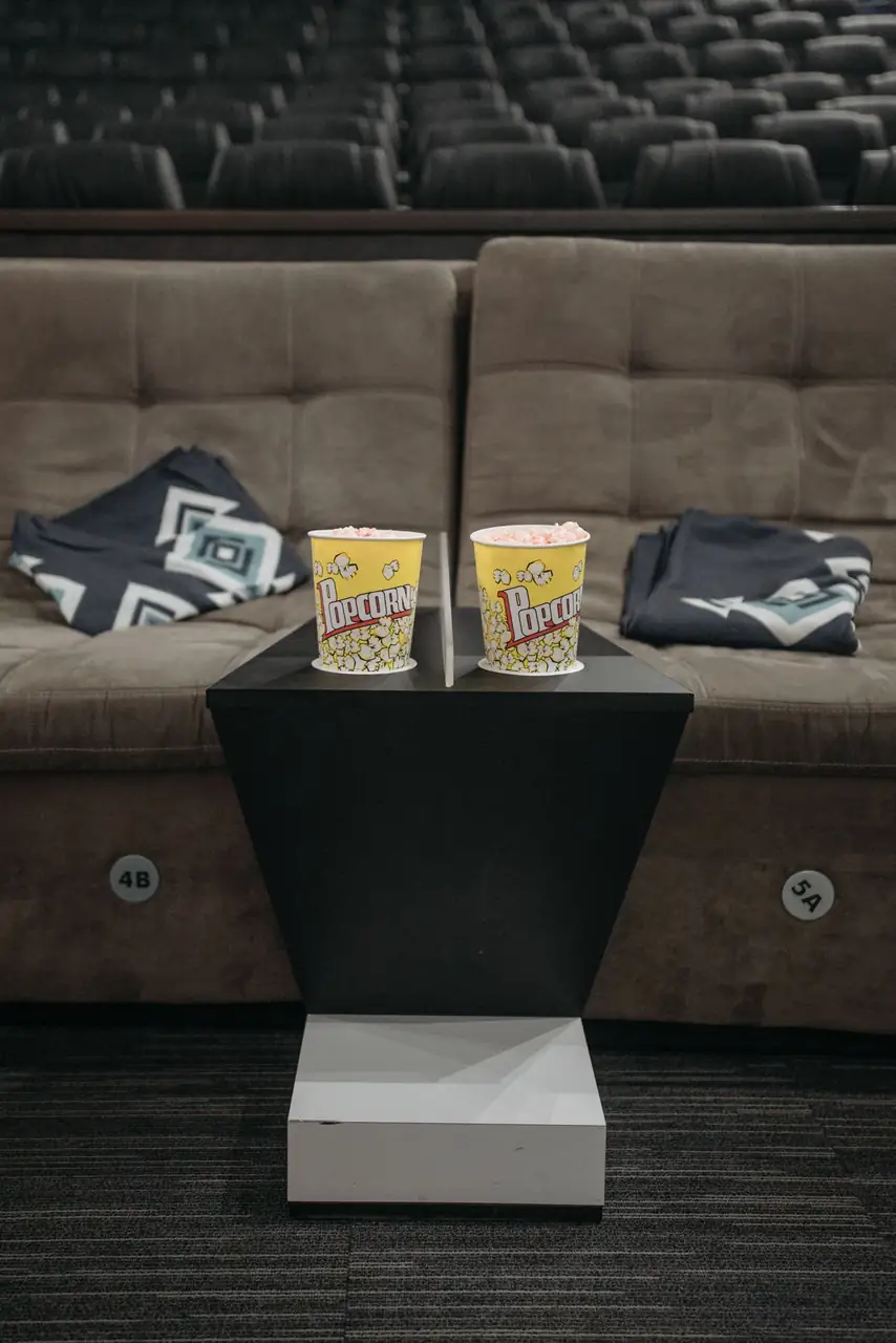 Gourmet cinema snacks